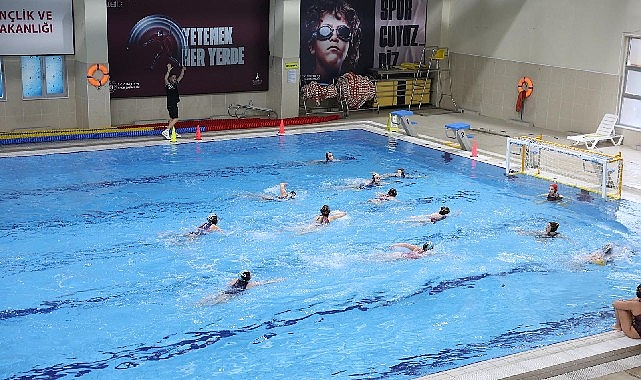 Nevşehir Belediyesi SK - Galatasaray Hazırlık Maçında Karşılaştı 1 nevsehir belediyesi sk galatasaray hazirlik macinda karsilasti